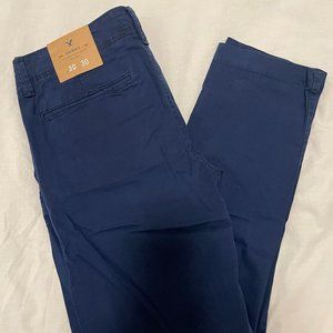 NWT - American Eagle - Skinny Chino Pant